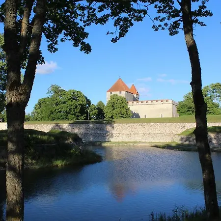 Long Holiday Apartment Kuressaare Extérieur photo